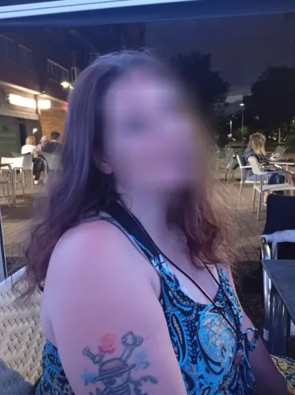 Ivana, 34