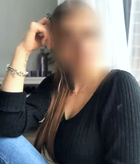 Sara, 30